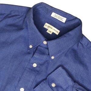 Cutter & Buck Men’s Long Sleeve Button Front Dress Shirt